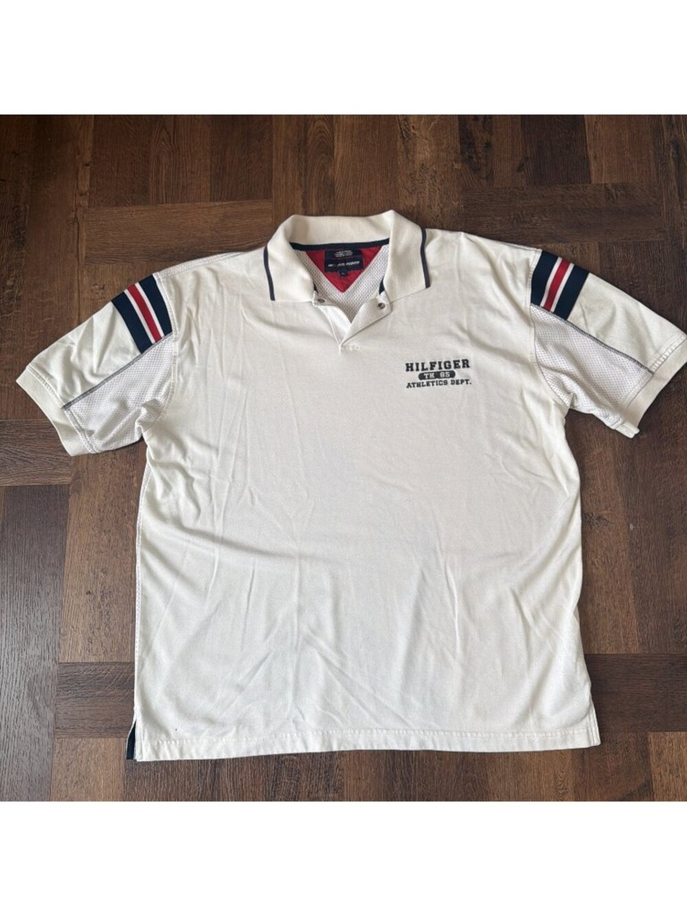 VINTAGE TOMMY HILFIGER SAILING GEAR POLO...SIZE XLARGE